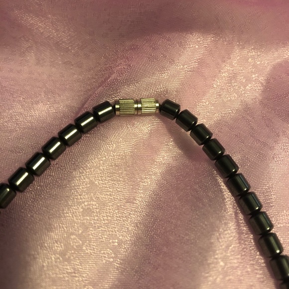 Heart Necklace - Picture 4 of 6